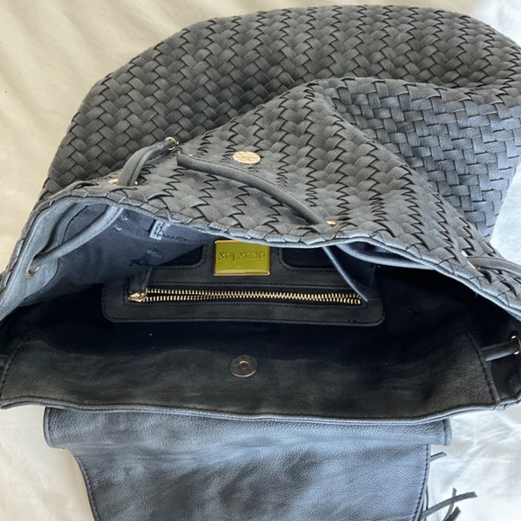 Backpack - Picture 4 of 4